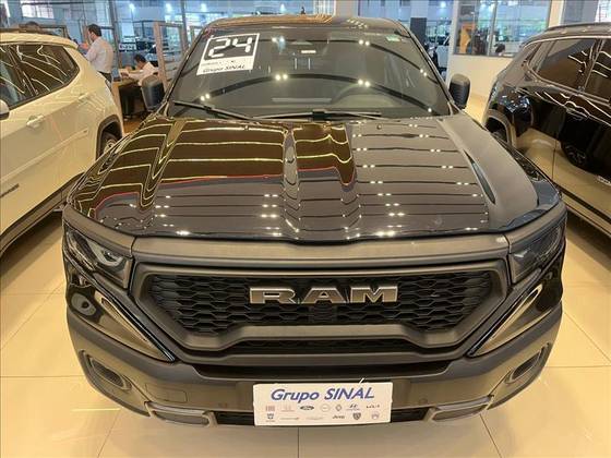 RAM RAMPAGE 2.0 HURRICANE 4 TURBO GASOLINA R/T 4X4 AUTOMÁTICO